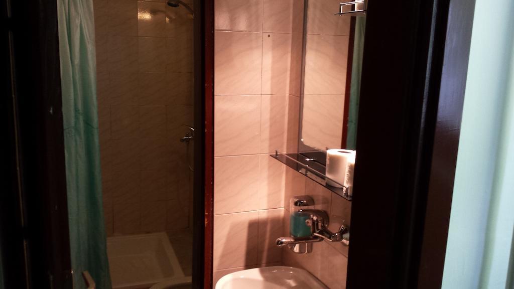 Guest House Gaja Novi Sad Rom bilde